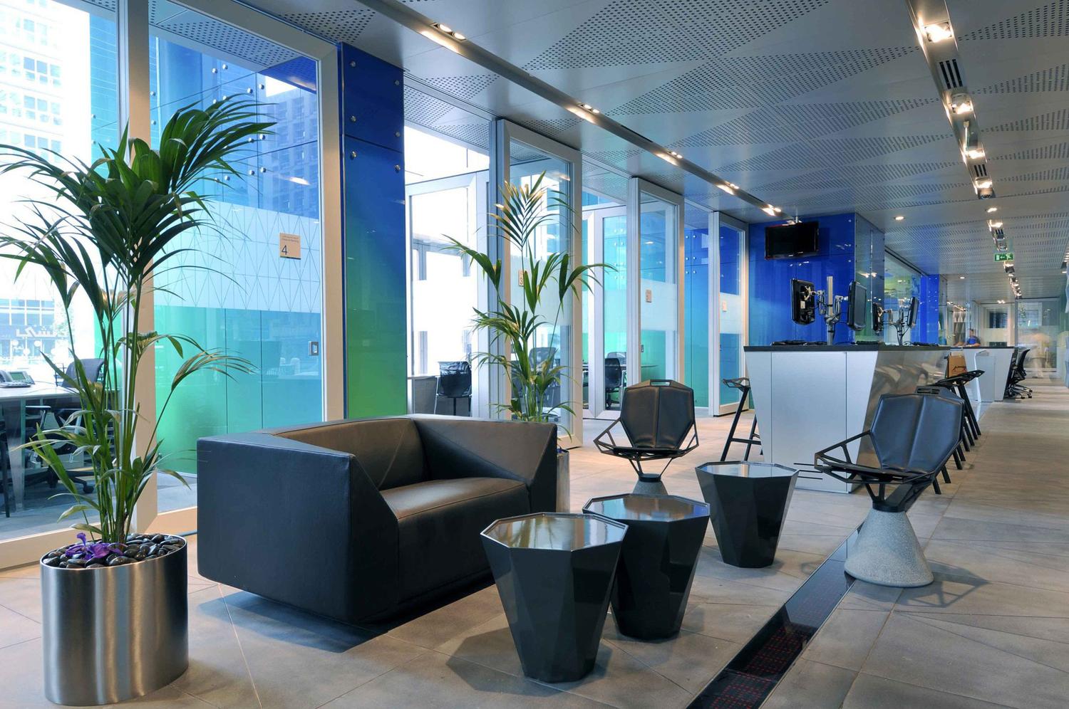 徐匯區(qū)300平辦公室裝修現(xiàn)代時尚風格設計-第2張圖片-上海古都建筑設計集團