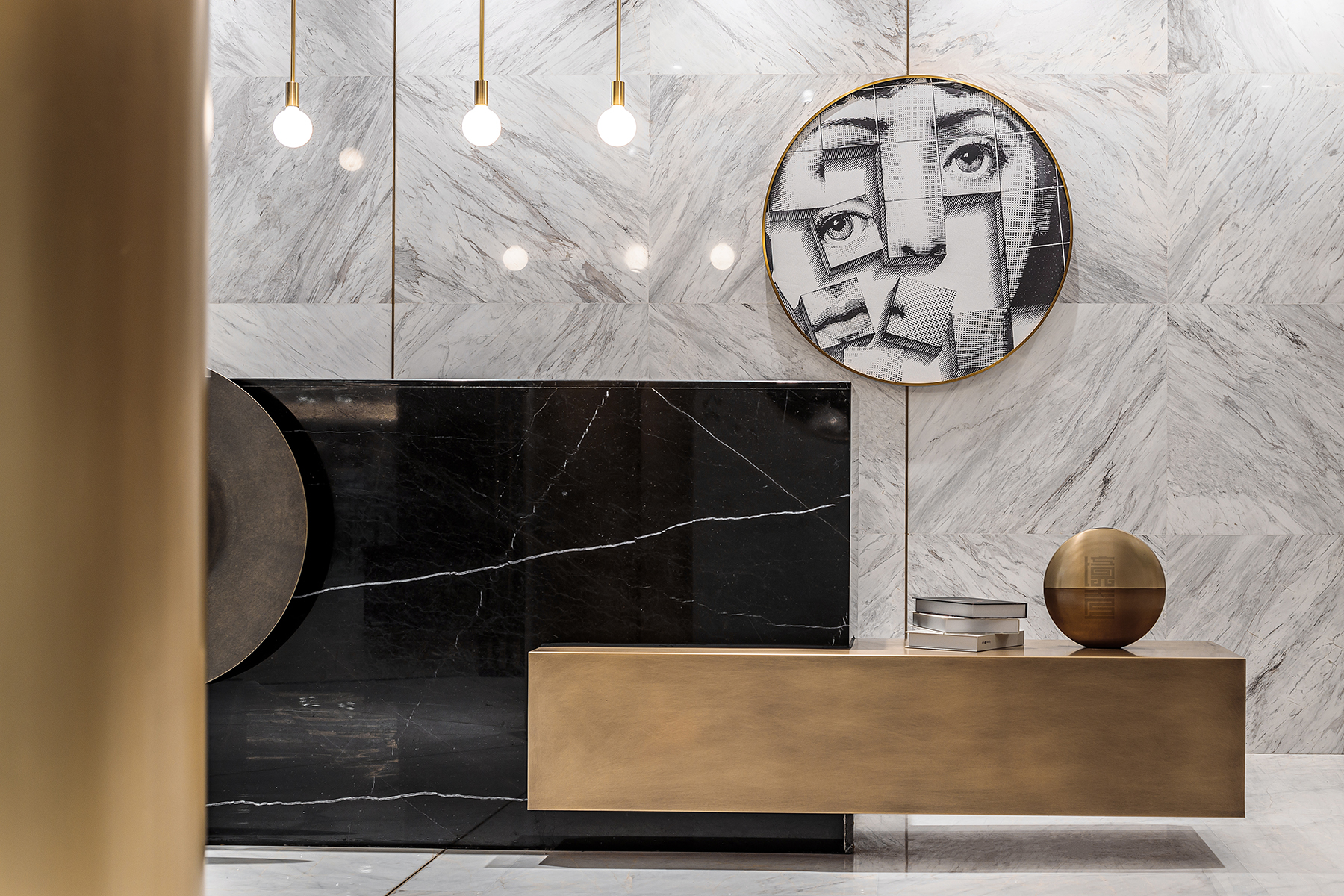 浦東新區(qū)300平復(fù)式展廳辦公室裝修設(shè)計-第2張圖片-上海古都建筑設(shè)計集團