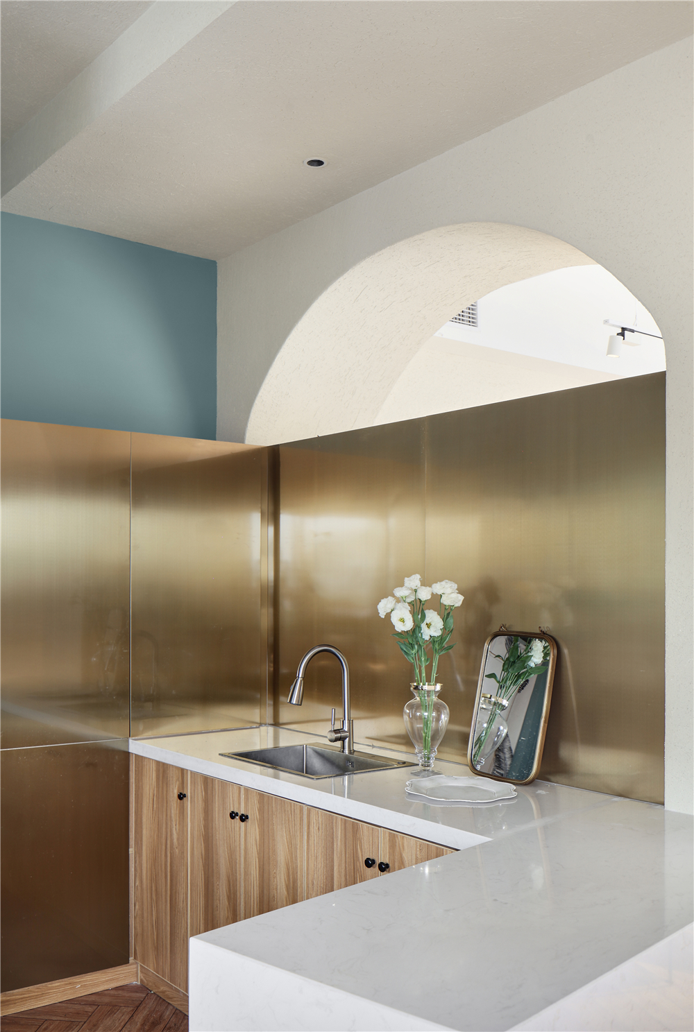 閔行區(qū)100平花店辦公室裝修設計案例-第1張圖片-上海古都建筑設計集團