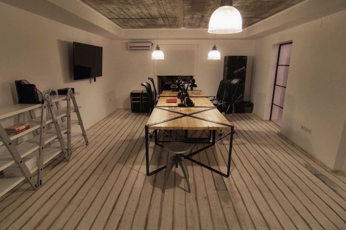 黃浦區(qū)復古復式風格辦公室裝修設計-第5張圖片-上海古都建筑設計集團 黃浦區(qū)復古復式風格辦公室裝修設計-第5張圖片-上海古都建筑設計集團