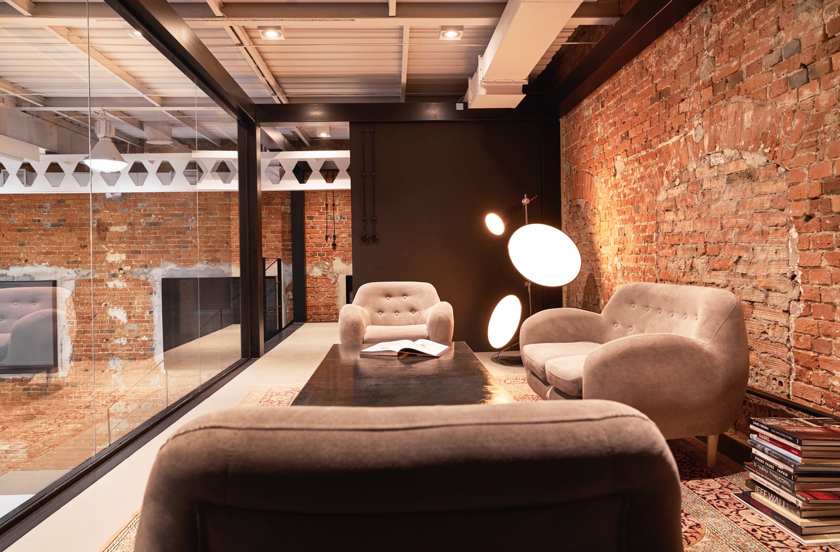 上海辦公室裝修懷舊風(fēng)格攝影棚裝修設(shè)計-第6張圖片-上海古都建筑設(shè)計集團