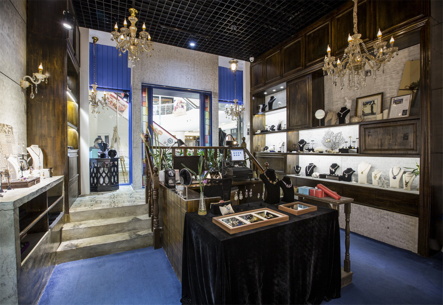 奢華珠寶店裝修設(shè)計-第6張圖片-上海古都建筑設(shè)計集團(tuán)