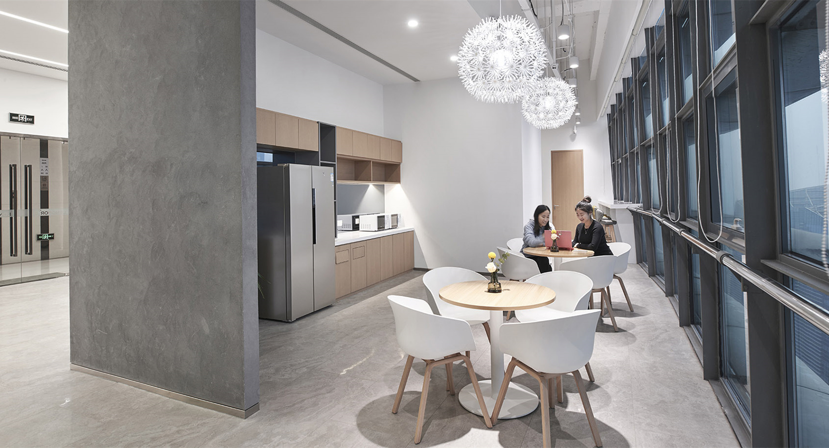 建筑工業(yè)loft風(fēng)格辦公室裝修設(shè)計-第1張圖片-上海古都建筑設(shè)計集團