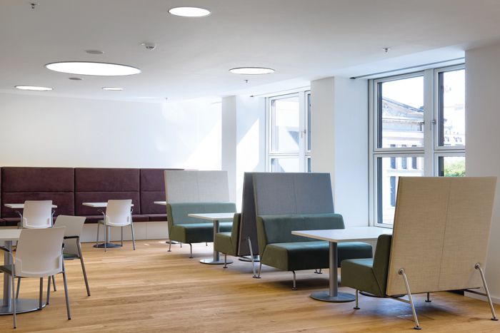 藥業(yè)公司辦公室設(shè)計布局方案-辦公室裝修設(shè)計效果圖-第4張圖片-上海古都建筑設(shè)計集團 藥業(yè)公司辦公室設(shè)計布局方案-辦公室裝修設(shè)計效果圖-第4張圖片-上海古都建筑設(shè)計集團