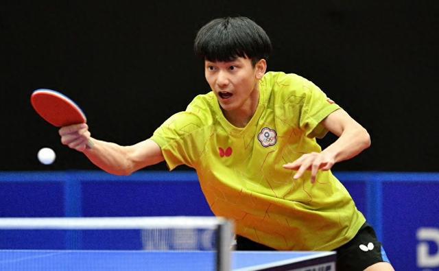 中国天才少年状态低迷决胜局4比11惨败尊龙凯时网站2比3爆冷一轮游！21岁(图5)