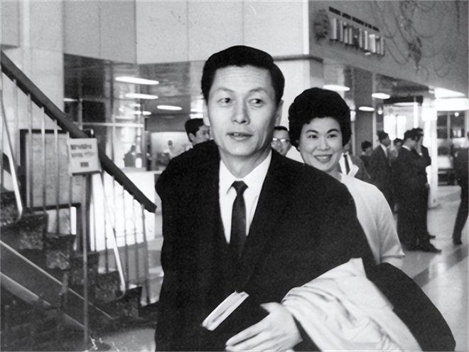 共享”同一女星亲兄弟为财权内斗互撕尊龙凯时韩国财阀家族丑闻：父子“(图4)